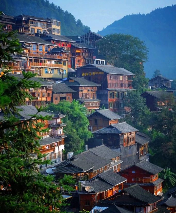 贵州，山水间的励志篇章